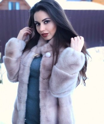 Нелюша